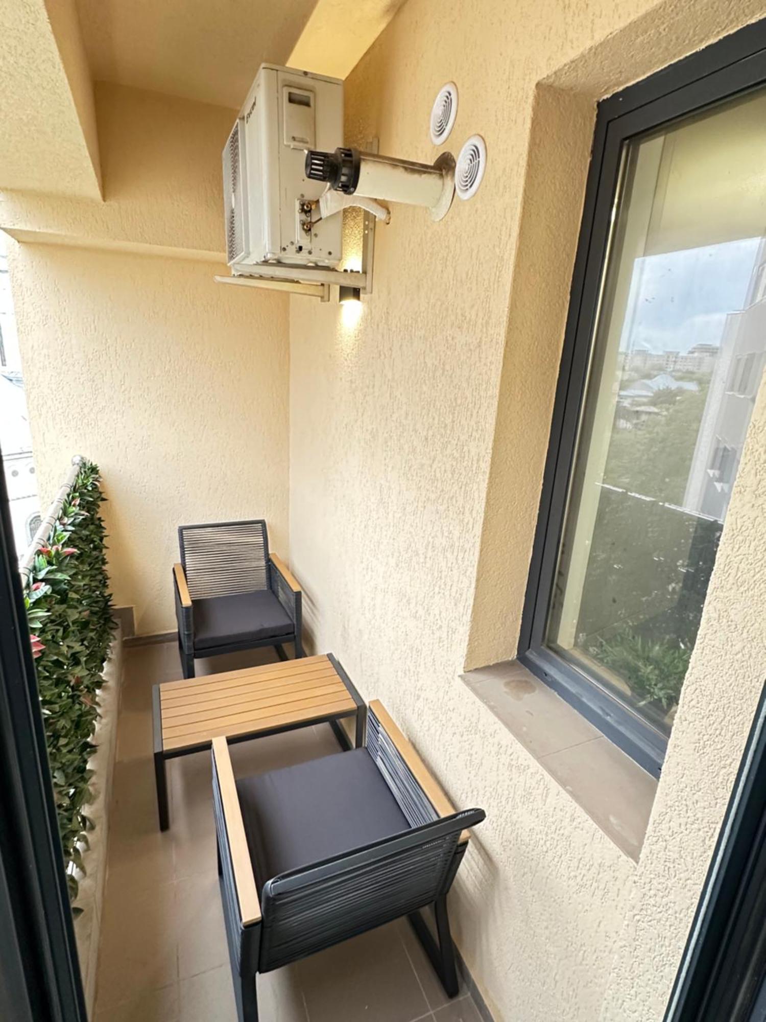 Centru Unirii Luxury Vip Palmier Apartament 2 Camere Cu Terasa Exterioara Amenajata ! Parcare Subterana Privata Climatizata Si Supravegheata Video Dar Doar Cu Rezervare In Limita Locurilor Disponibile !Proprietate In Regim Hoteliep - Nu Are Bucatarie Bukareszt Zewnętrze zdjęcie