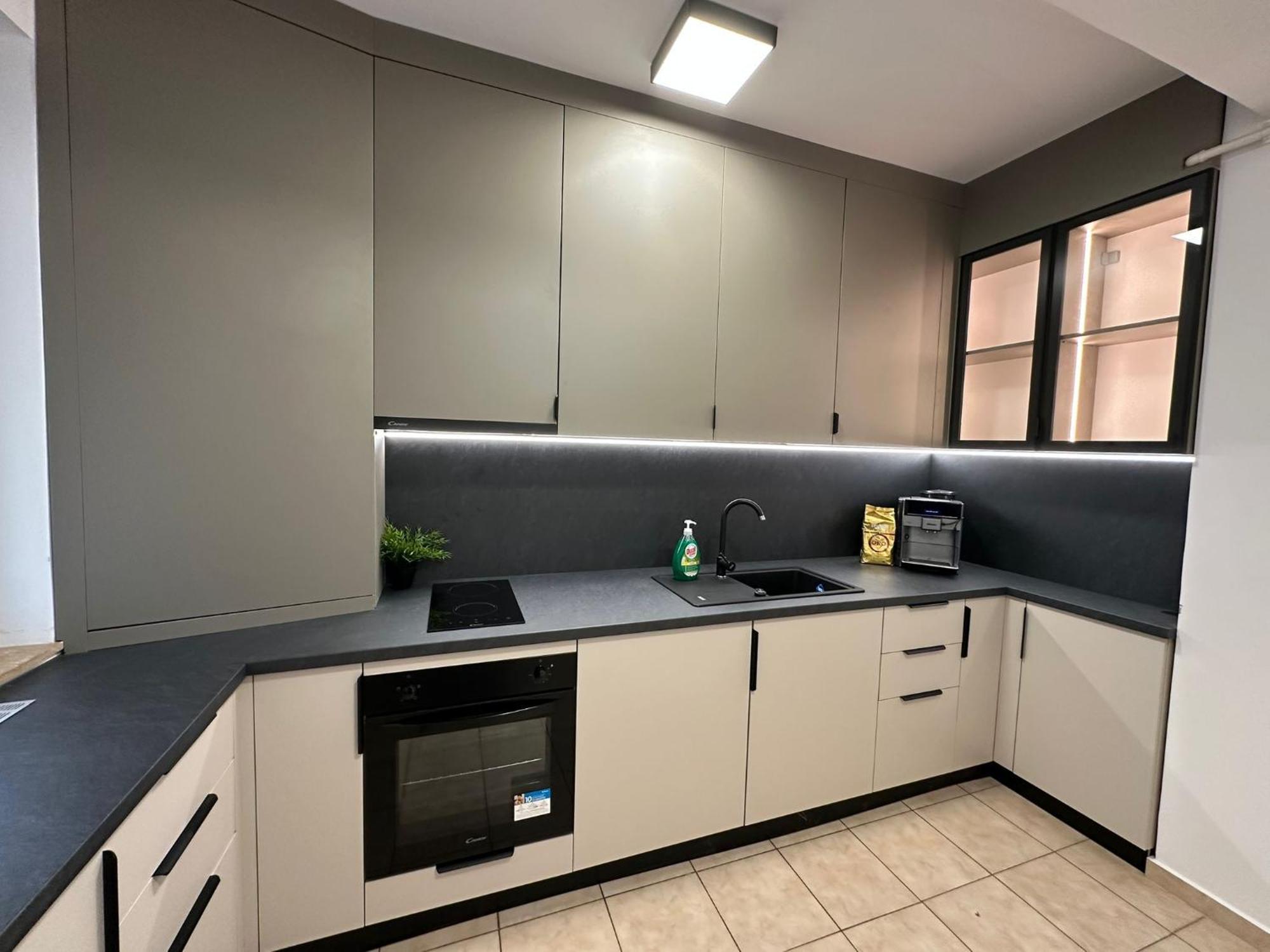 Centru Unirii Luxury Vip Palmier Apartament 2 Camere Cu Terasa Exterioara Amenajata ! Parcare Subterana Privata Climatizata Si Supravegheata Video Dar Doar Cu Rezervare In Limita Locurilor Disponibile !Proprietate In Regim Hoteliep - Nu Are Bucatarie Bukareszt Zewnętrze zdjęcie